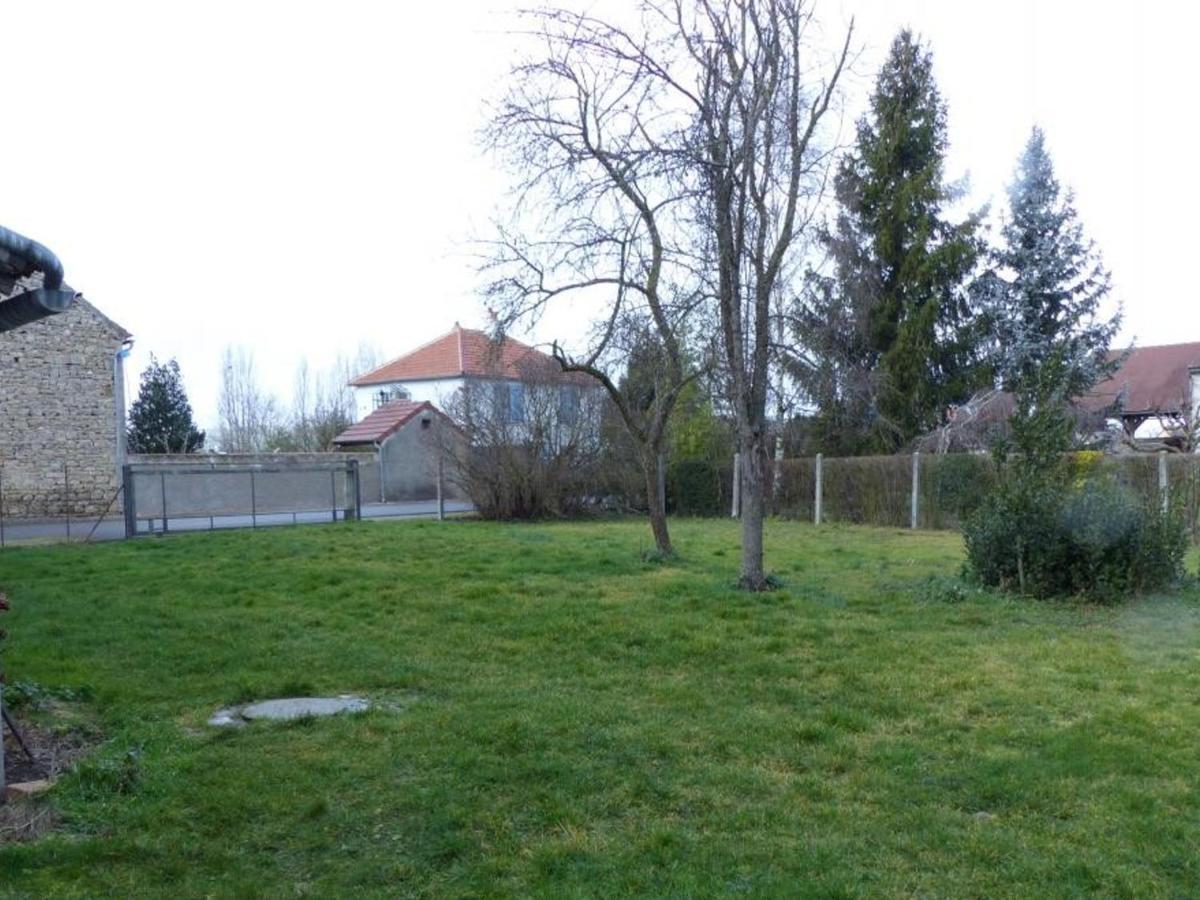 Poezat Maison Renovee Avec Cour Privee, Proche De Gannat, 3 Chambres, Animaux Acceptes, Equipements Modernes. - Fr-1-489-37 מראה חיצוני תמונה
